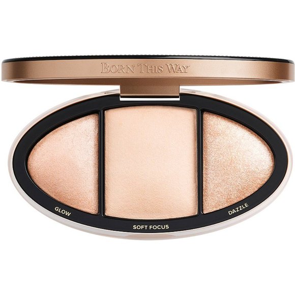 😍NWT LIGHT Turn Up The Light Highlighting Palette by Too Faced!😍